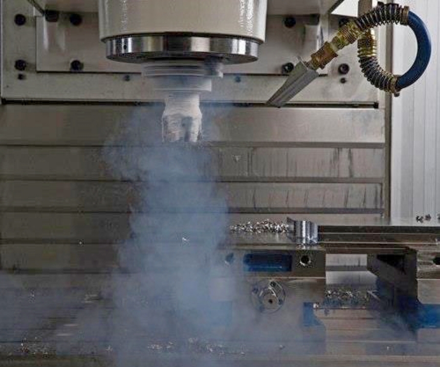 Охолодження обладнання рідким азотом — наукові лабораторії